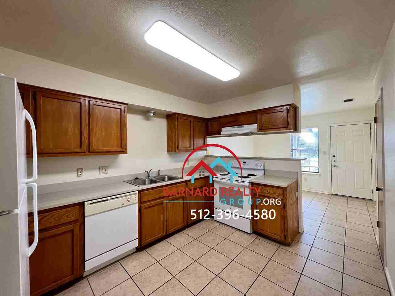 104 Crest Dr - Photo 6 of 19