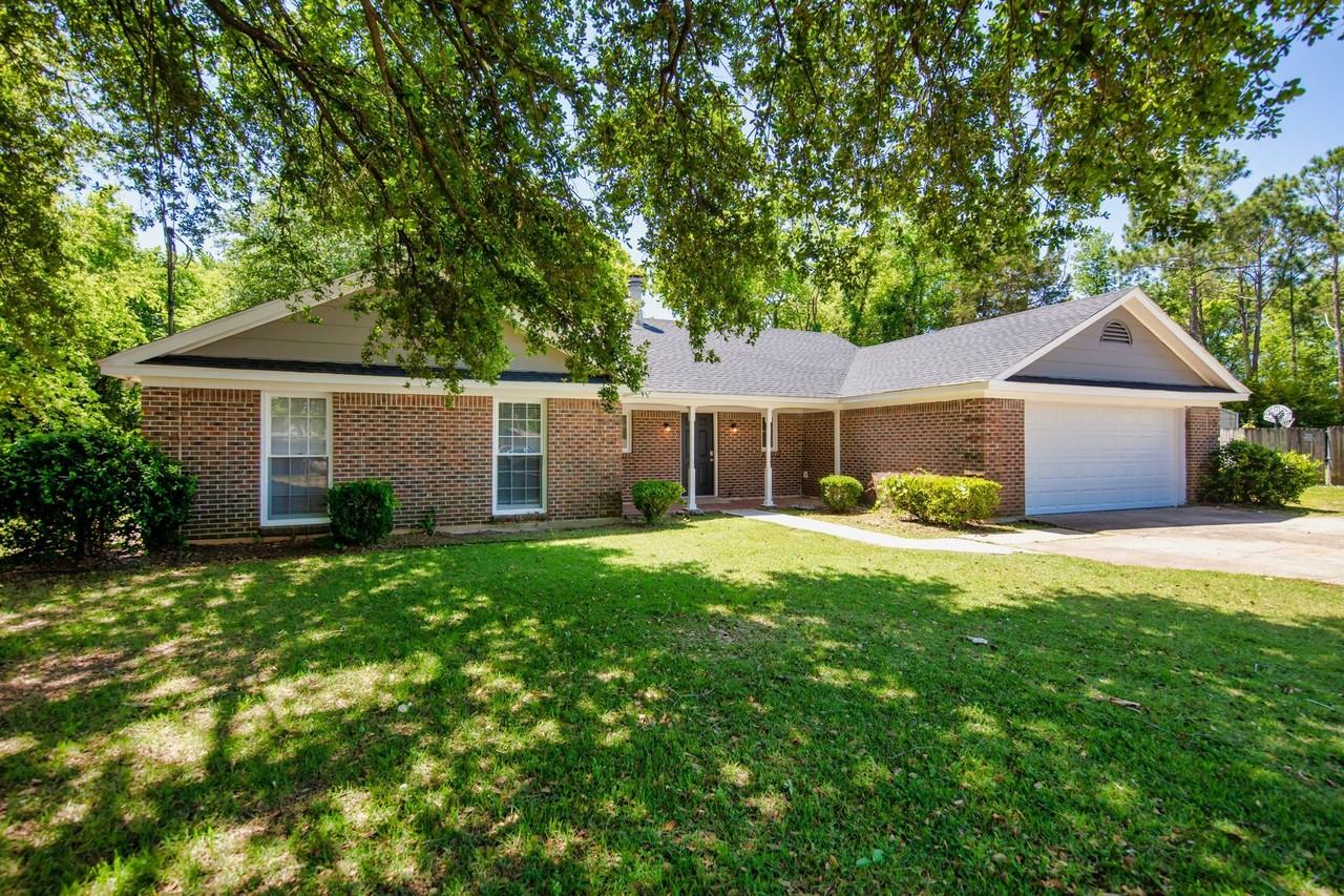 4536 Fairlane Ct - Photo 4 of 37