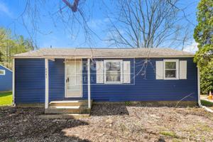 featured image of 4047 S Yellow Springs St