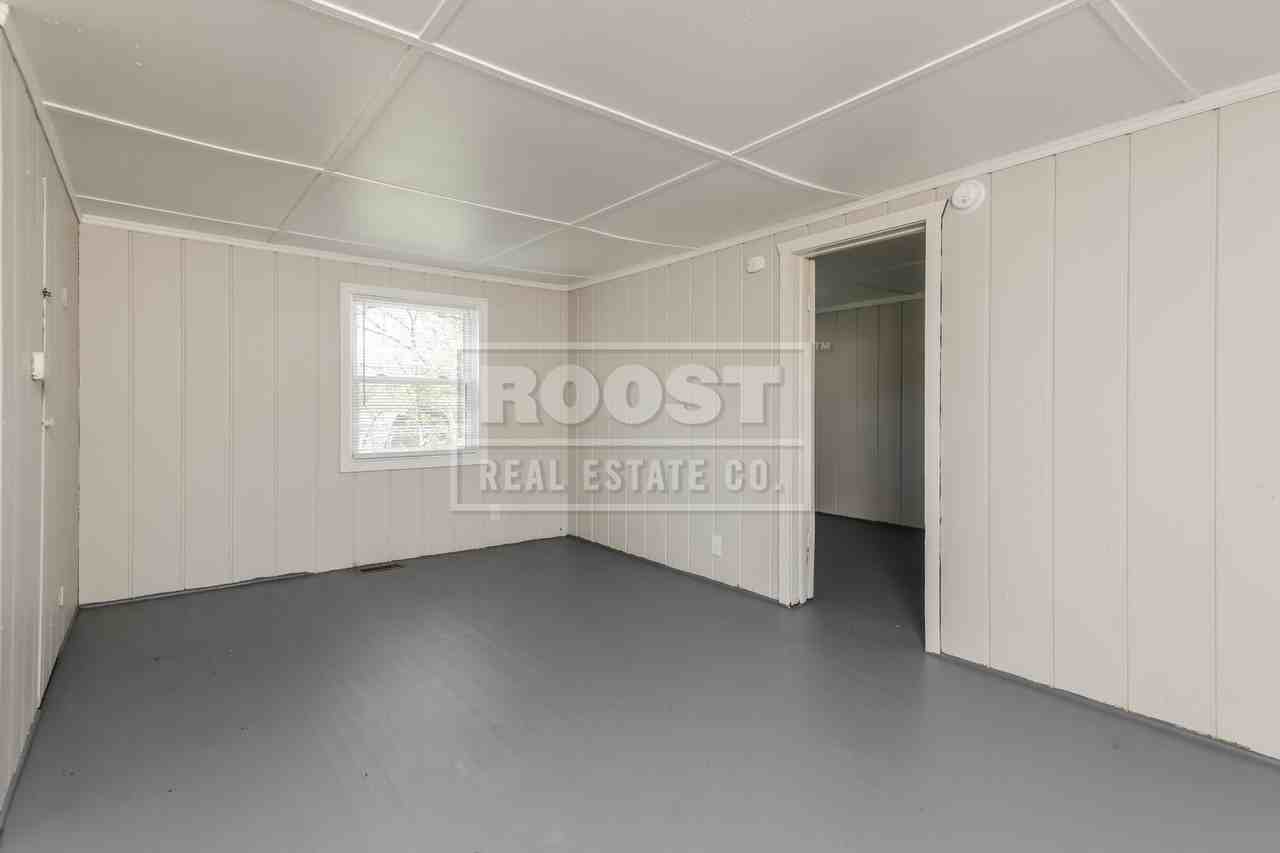 4047 S Yellow Springs St - Photo 3 of 9