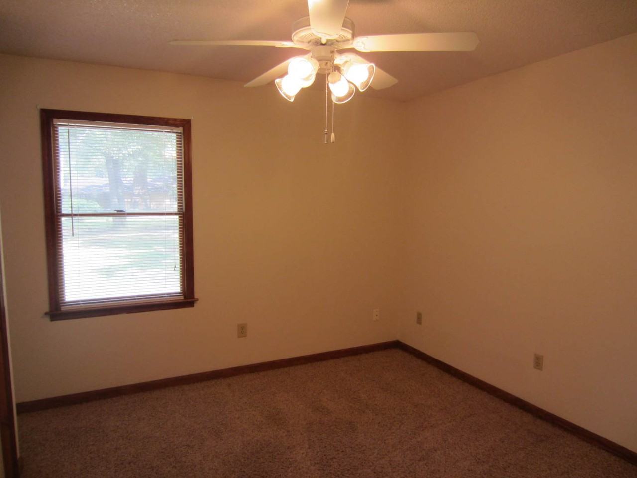 4407 Willow Wood Gate - Photo 2 of 12