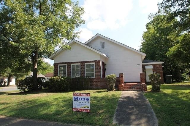 556 Flint St - Photo 2 of 21