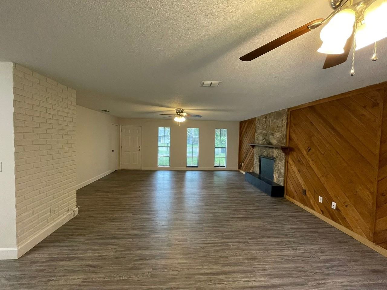 90 Hickory Hills Cir - Photo 4 of 41