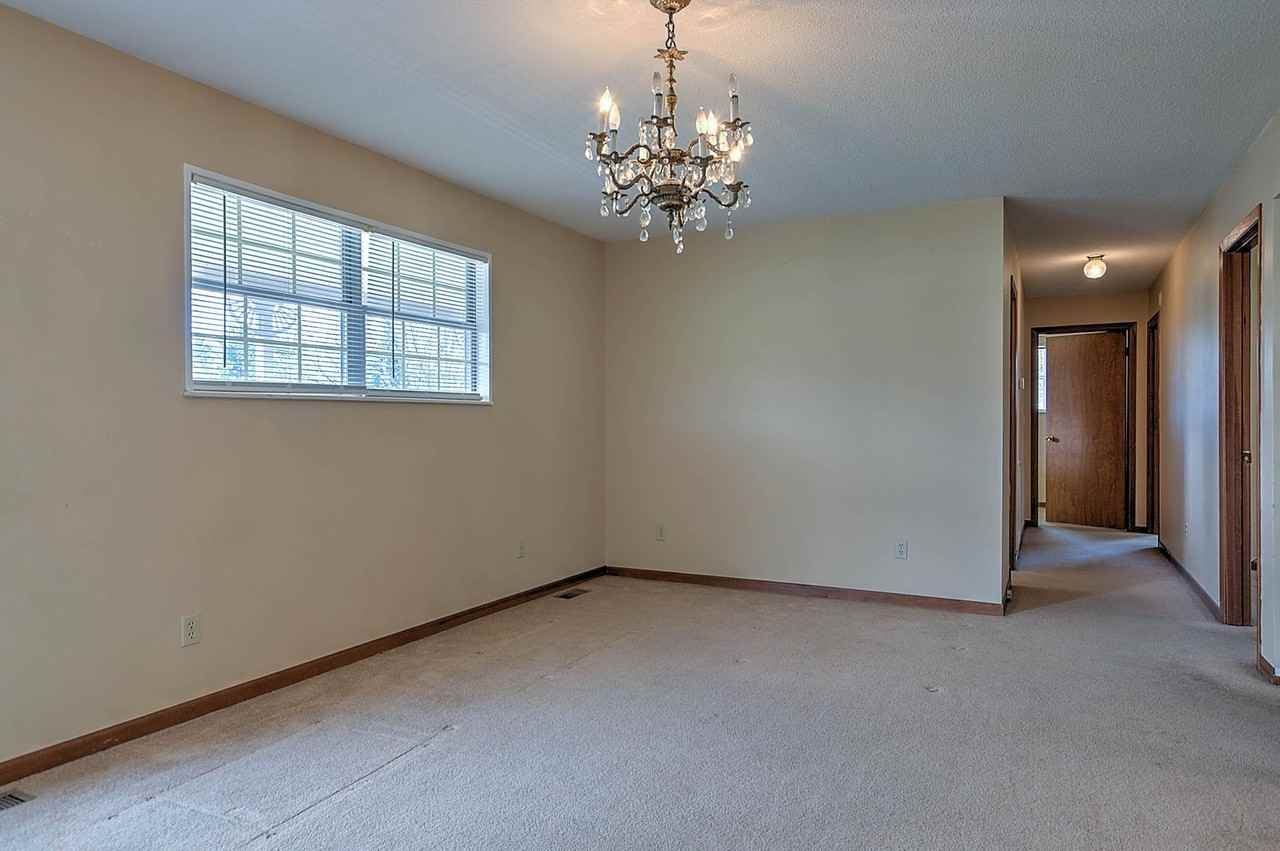 307 Cypress St - Photo 6 of 31