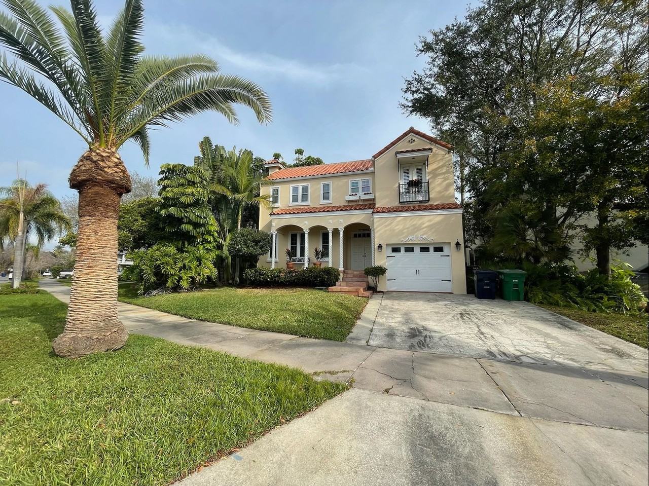 315 Chippewa Ave - Photo 4 of 46