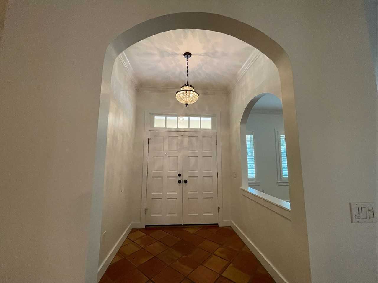 315 Chippewa Ave - Photo 5 of 46