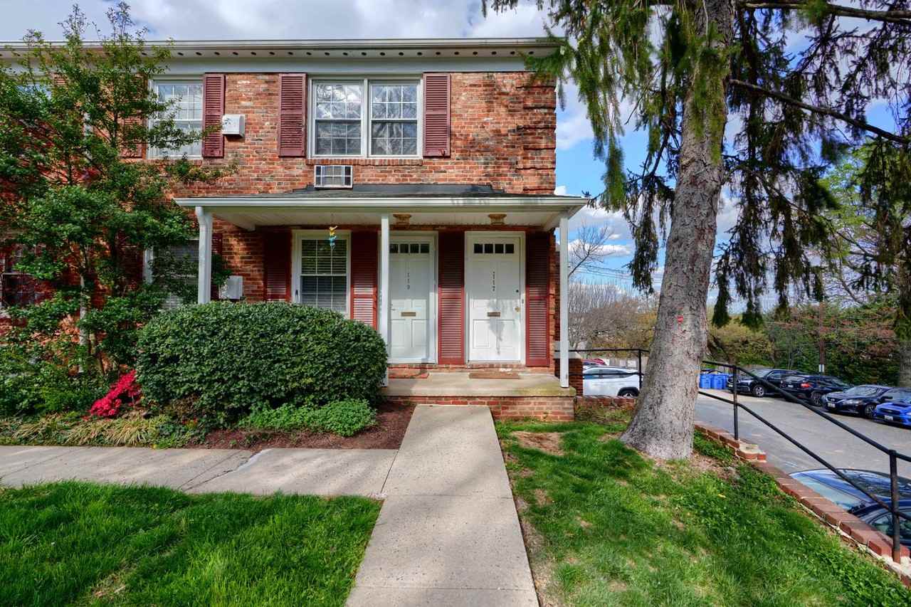 117 Talbott St - Photo 3 of 22