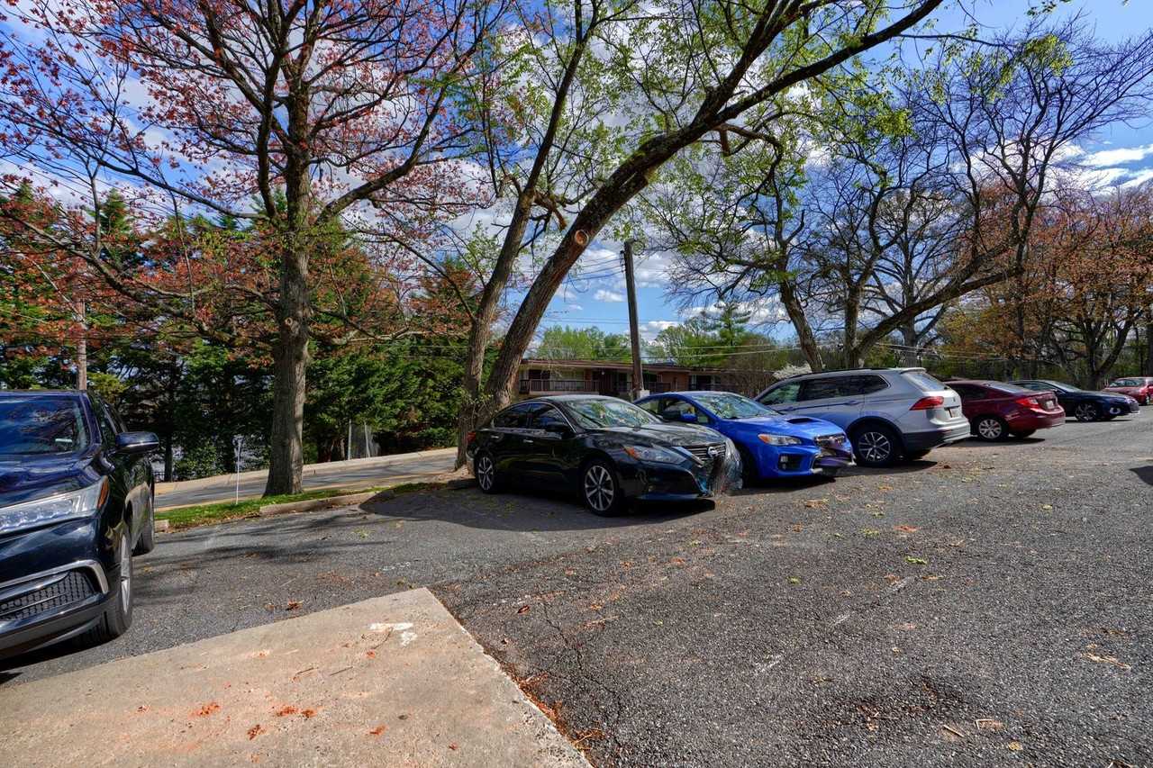 117 Talbott St - Photo 4 of 22