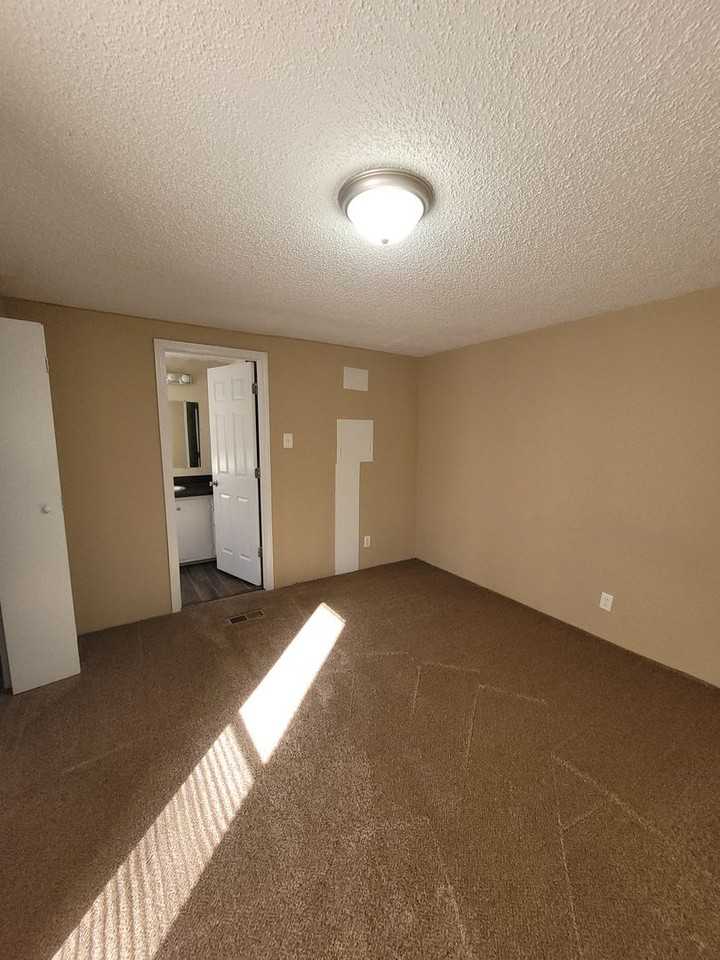 85 Grady Ln - Photo 5 of 13