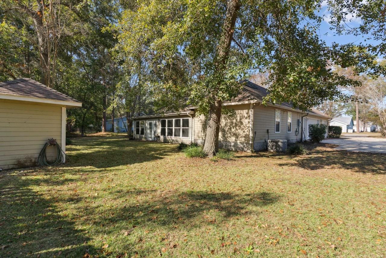 106 Buntin St - Photo 3 of 27
