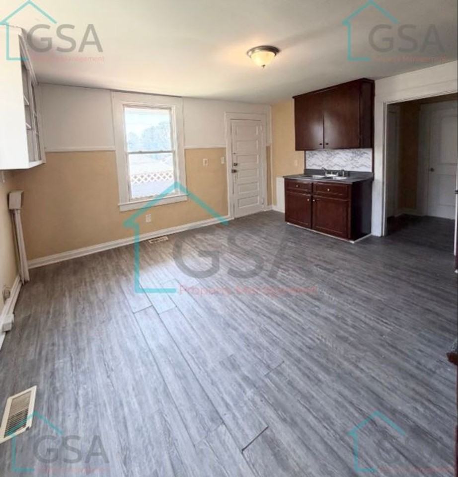 10 10th St - Photo 5 of 17