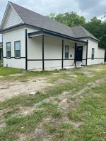 featured image of 1850 Grand St