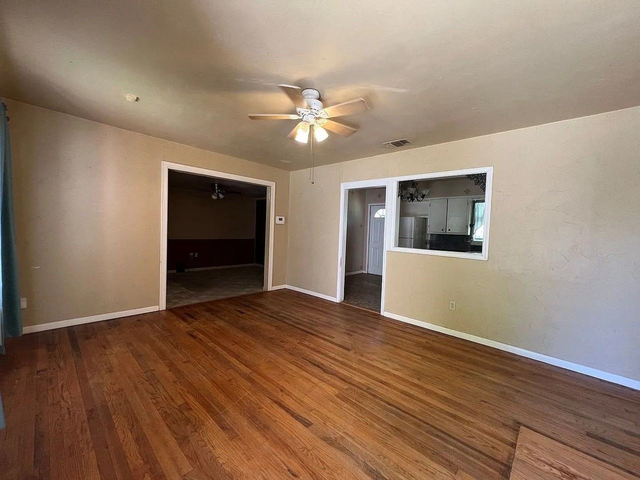 3118 29th St - Photo 2 of 10