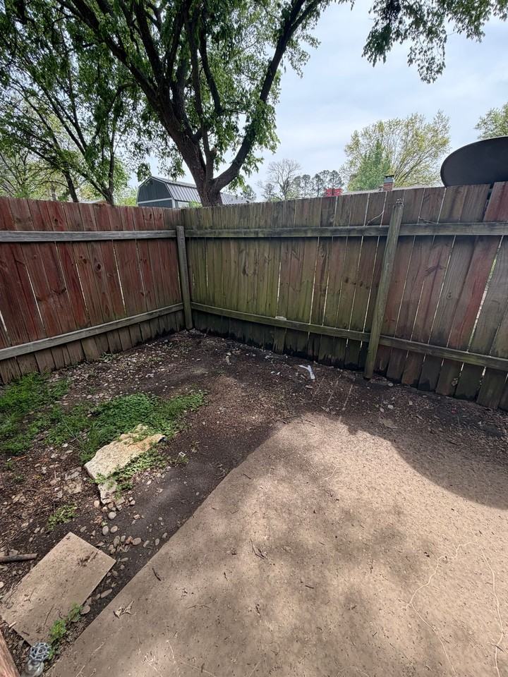 2511 oakhurst drive - Photo 5 of 8