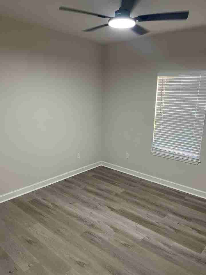 9 Lake Ellen Dr - Photo 7 of 29