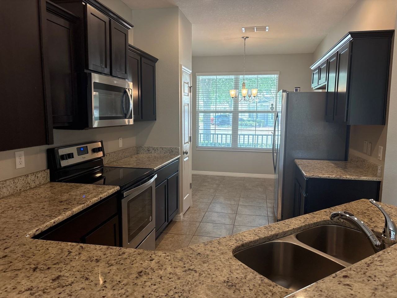 531 Pacito Way - Photo 5 of 15