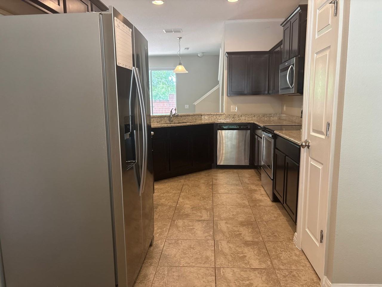 531 Pacito Way - Photo 6 of 15