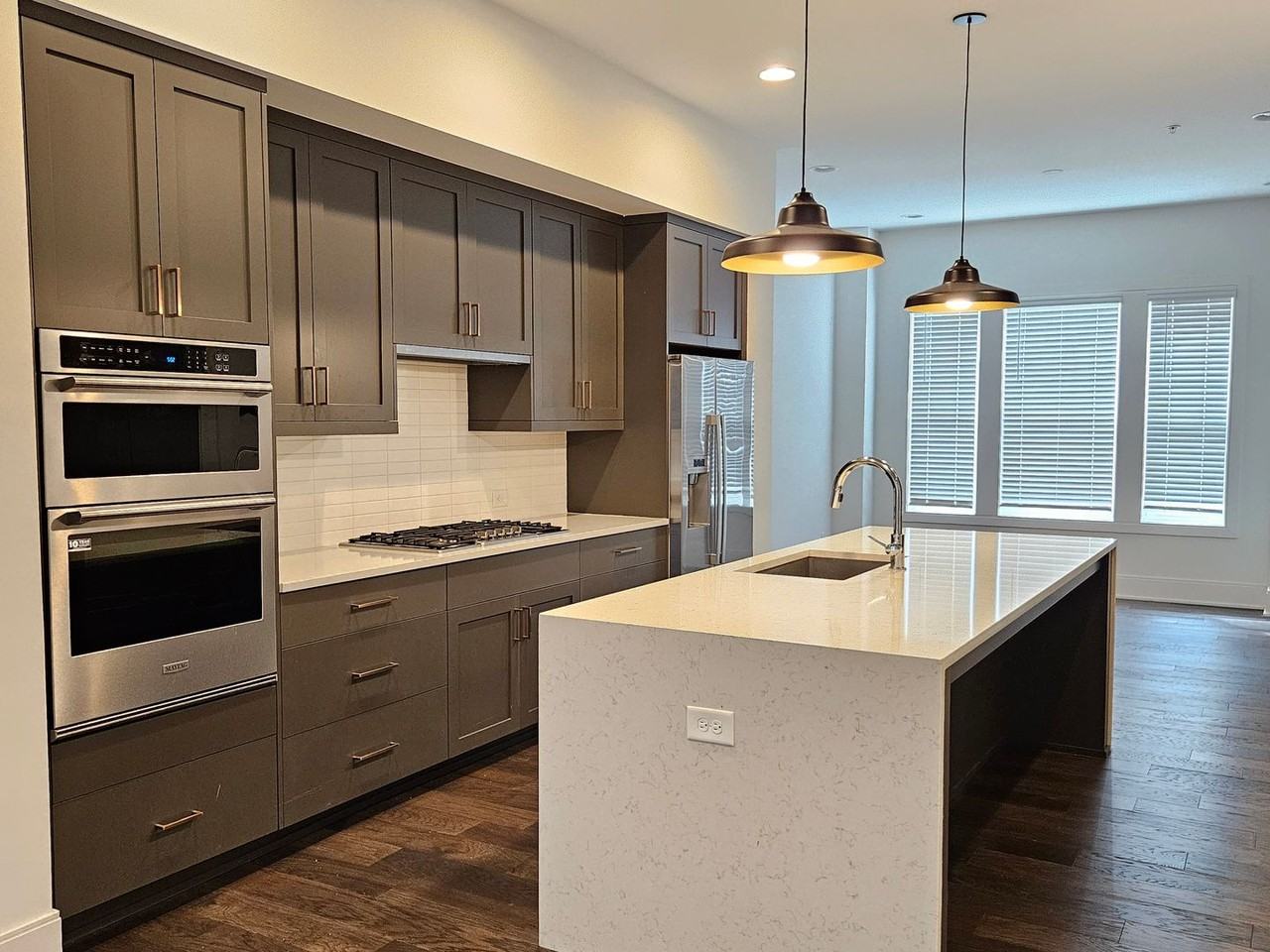 1337 Fairmont Ave Nw - Photo 6 of 26