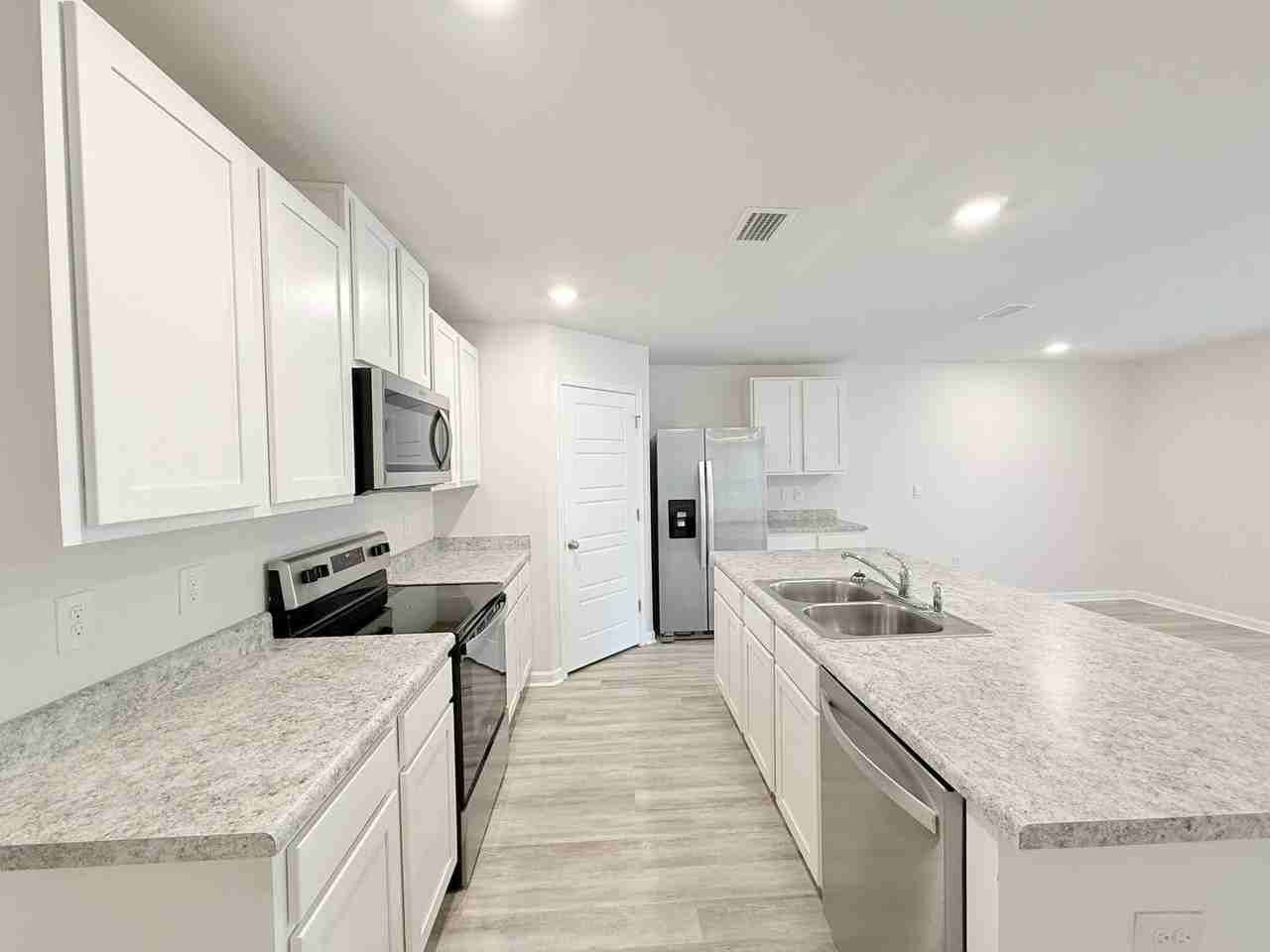 6130 Native Dancer Way - Photo 5 of 17