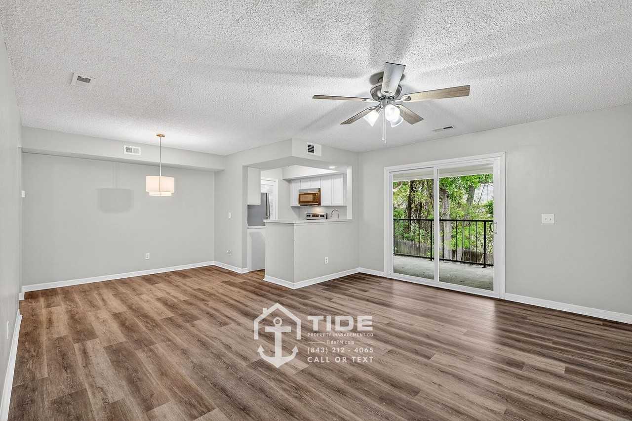 1866 Montclair Dr Unit C - Photo 5 of 27