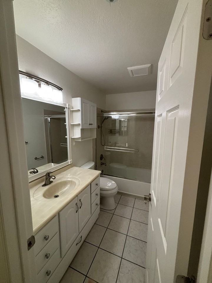725 Watson Canyon Ct #114 - Photo 5 of 29