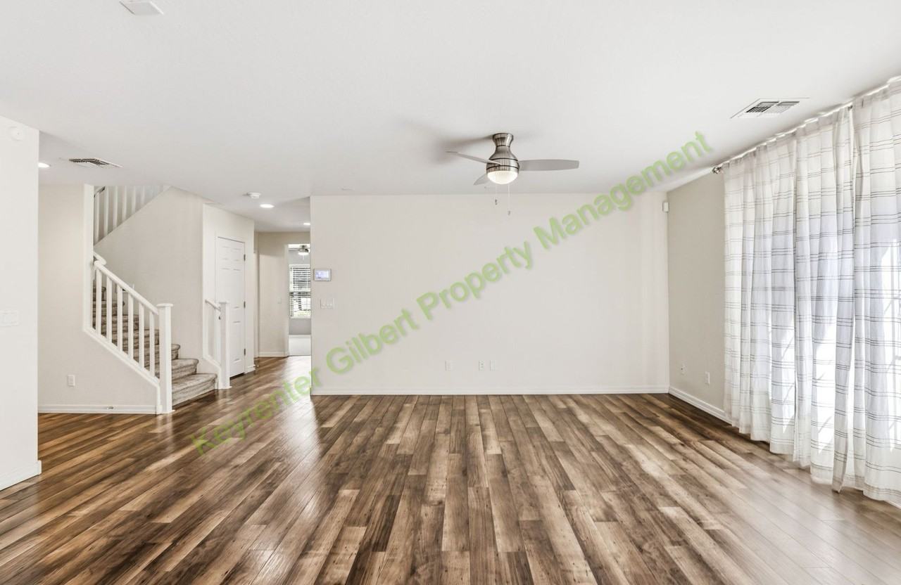 2867 E Detroit St - Photo 6 of 42