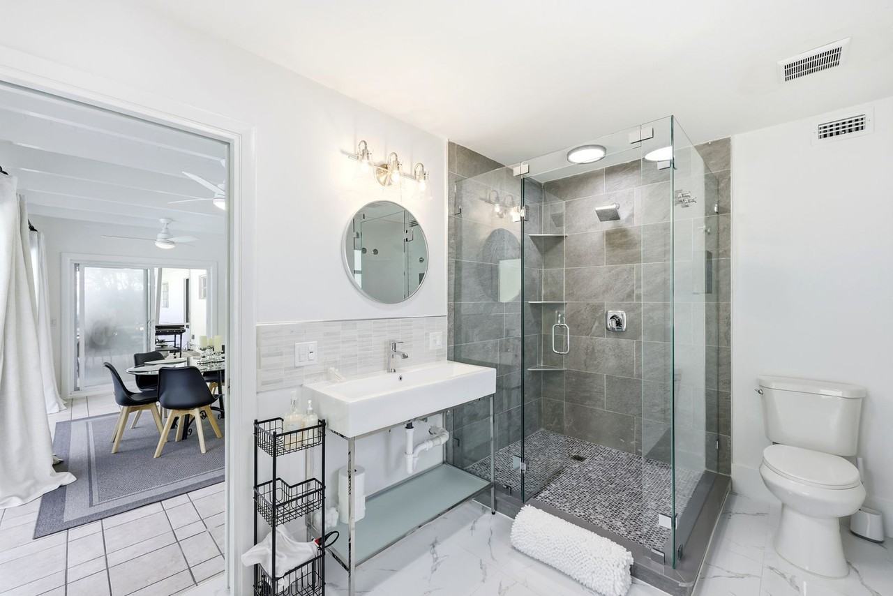 1147 Shady Rest Ln - Photo 7 of 27