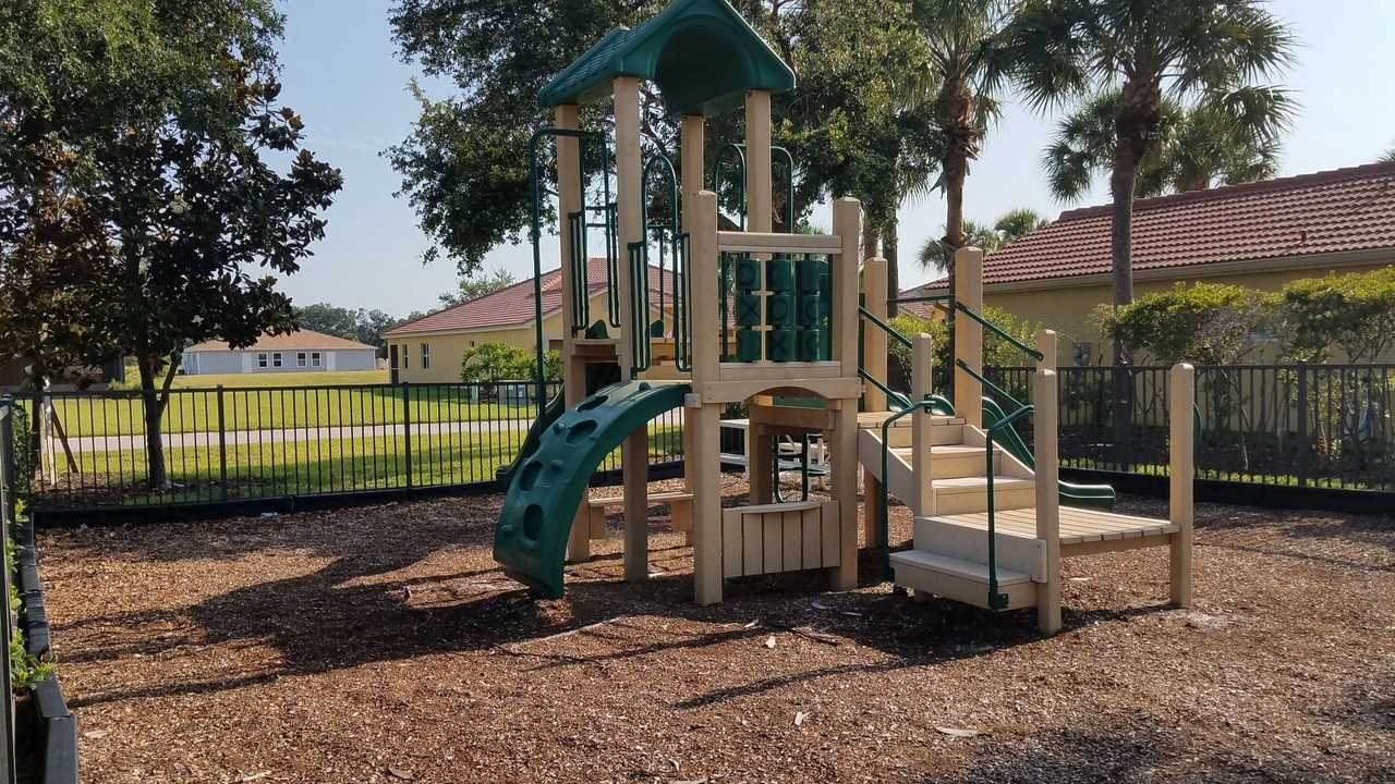 18261 Minorea Ln - Photo 5 of 6