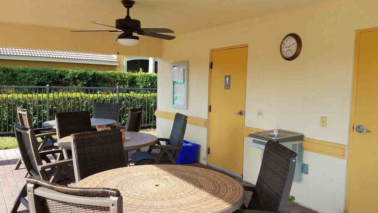 18261 Minorea Ln - Photo 6 of 6