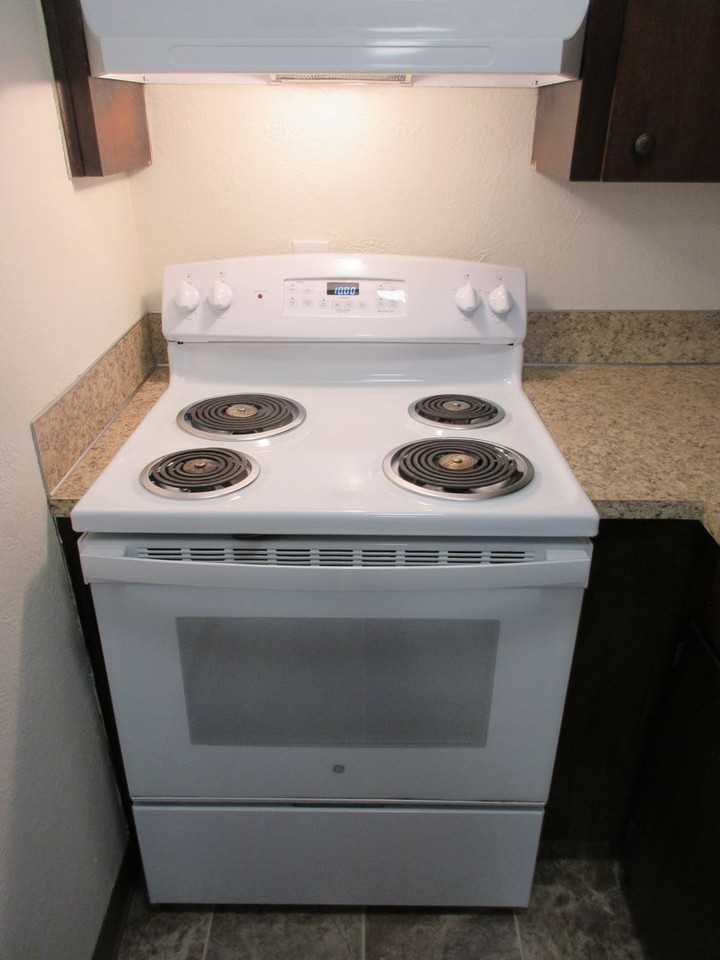 2788 Claxter Rd Ne - Photo 4 of 15