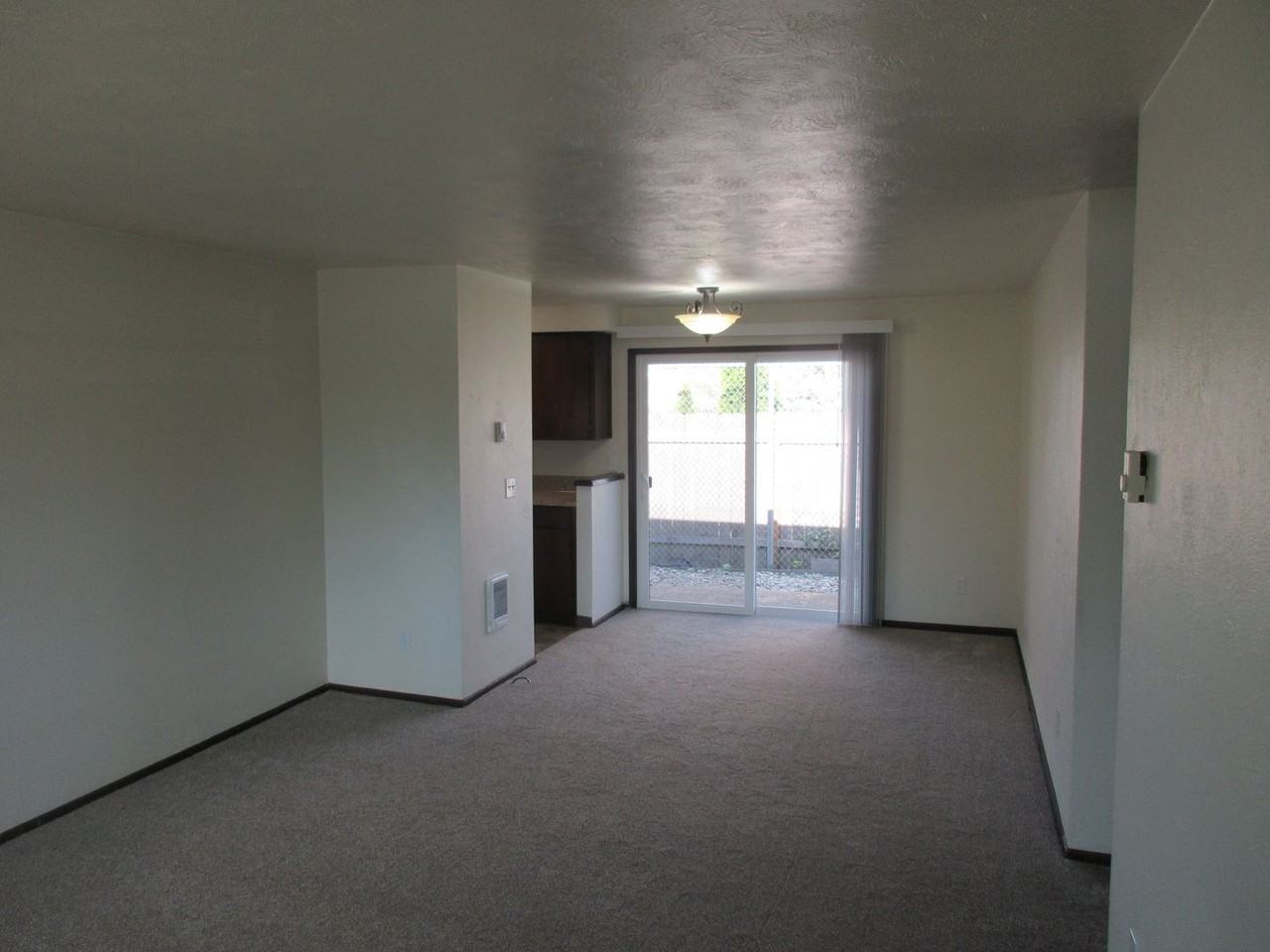 2788 Claxter Rd Ne - Photo 7 of 15