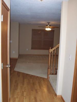 514 Highland Ridge Dr - Photo 2 of 9