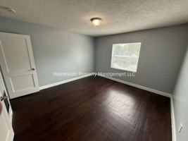 featured image of 953 12th Ave S #C