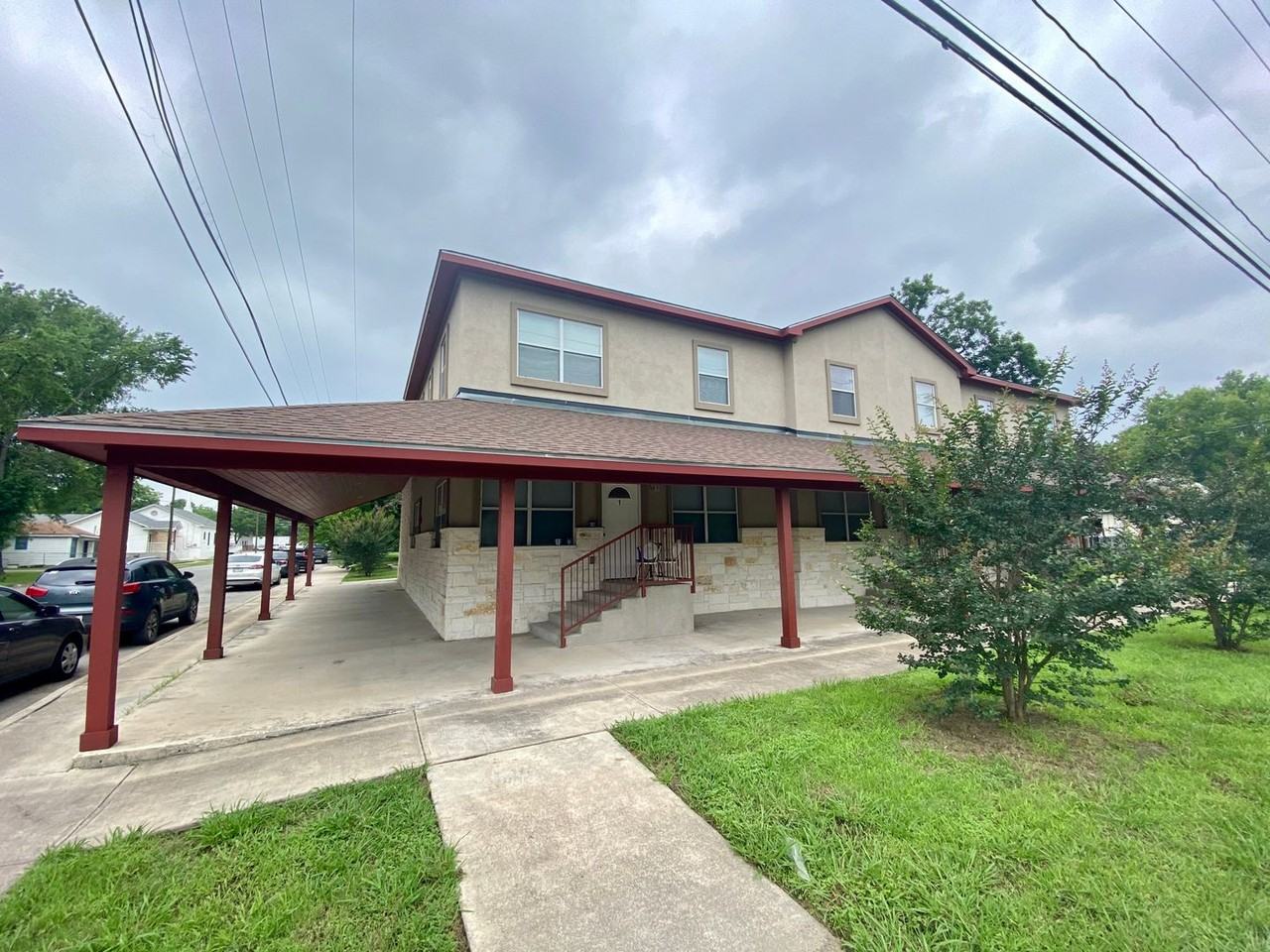 524 S. LBJ - Photo 2 of 37