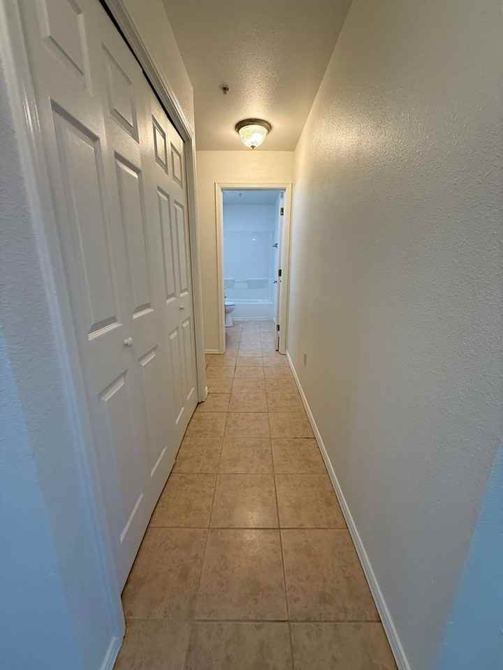 2300 Stern Dr - Photo 4 of 15