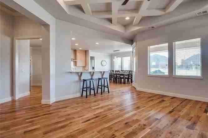 15525 Park Lake Rd - Photo 4 of 41