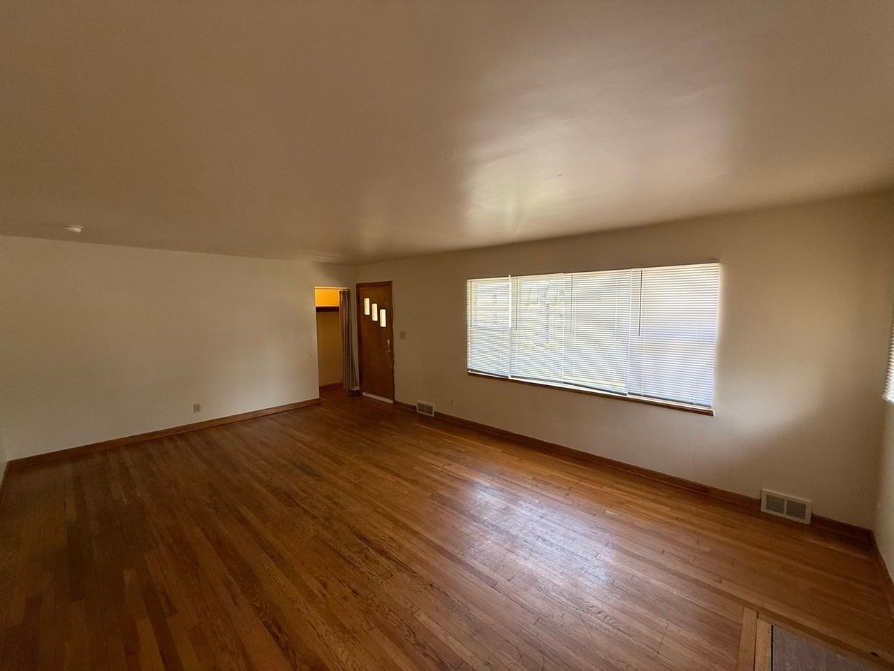 171 W Patterson Ave - Photo 6 of 22