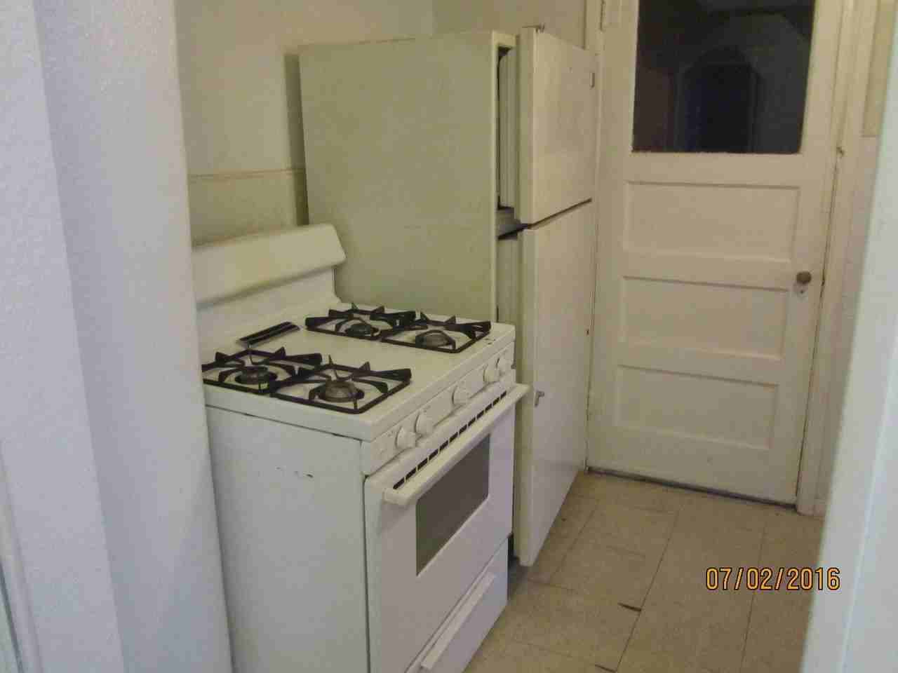 1329 Sw Grand Blvd - Photo 6 of 15