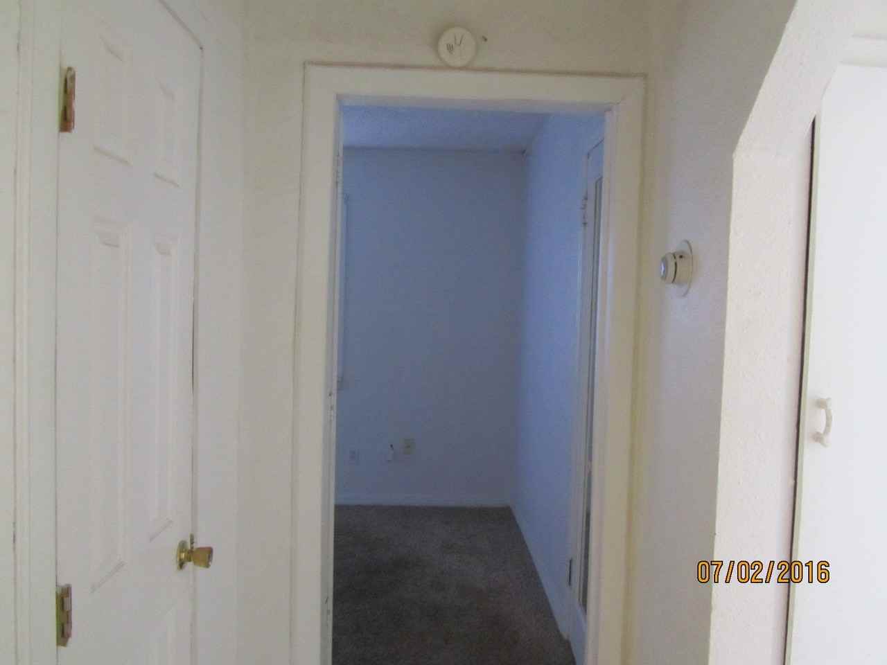 1329 Sw Grand Blvd - Photo 7 of 15