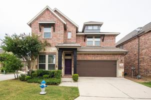 featured image of 1212 Naples Dr