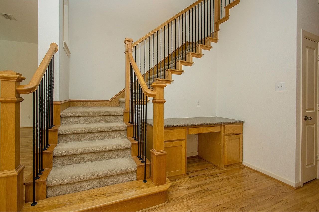 1212 Naples Dr - Photo 7 of 28