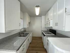 6632 Darby Ave - Photo 1 of 1