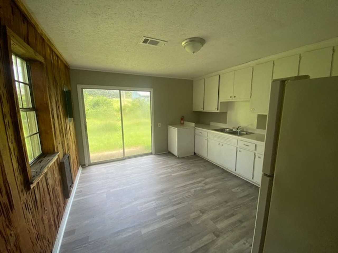 104 Ed Dr #104 - Photo 7 of 7