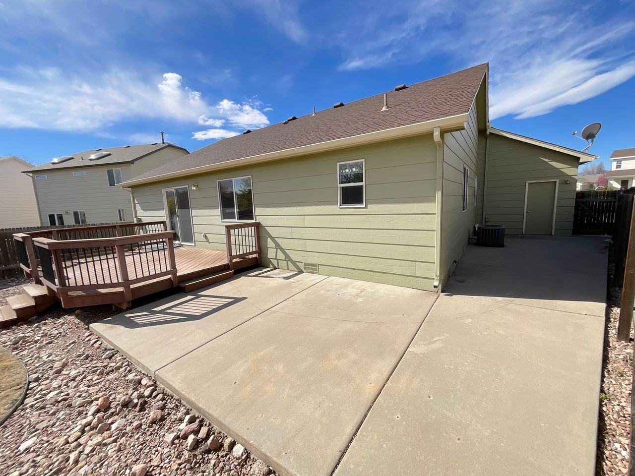 4325 Poplar Brook Dr - Photo 7 of 26