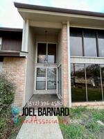 featured image of 202 Scott St