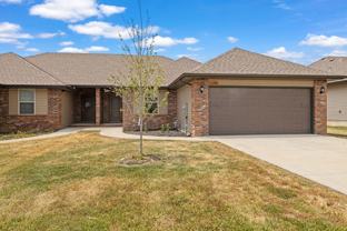 598 W Danielle St - Photo 1 of 1