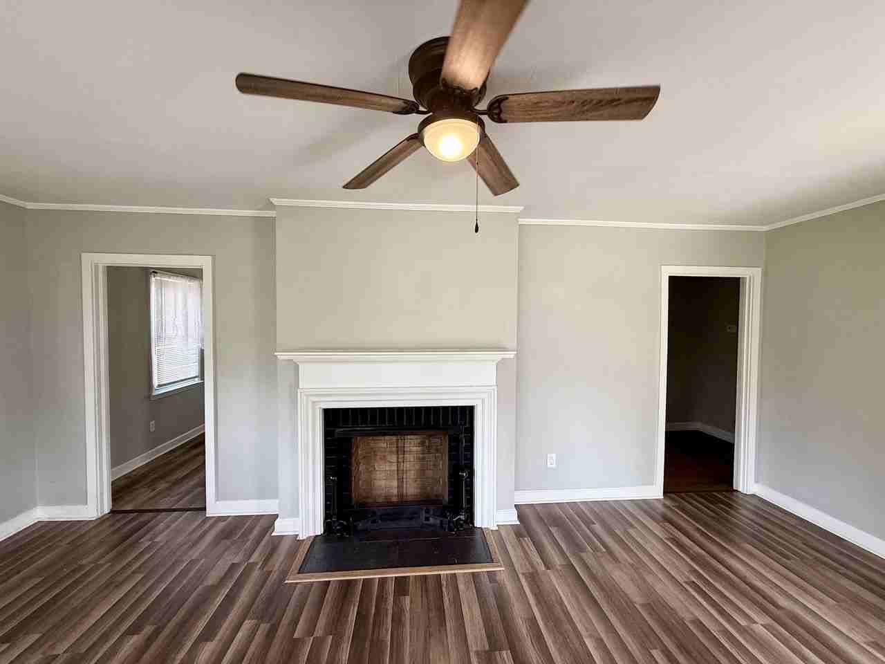 1416 Beech Dr - Photo 3 of 12