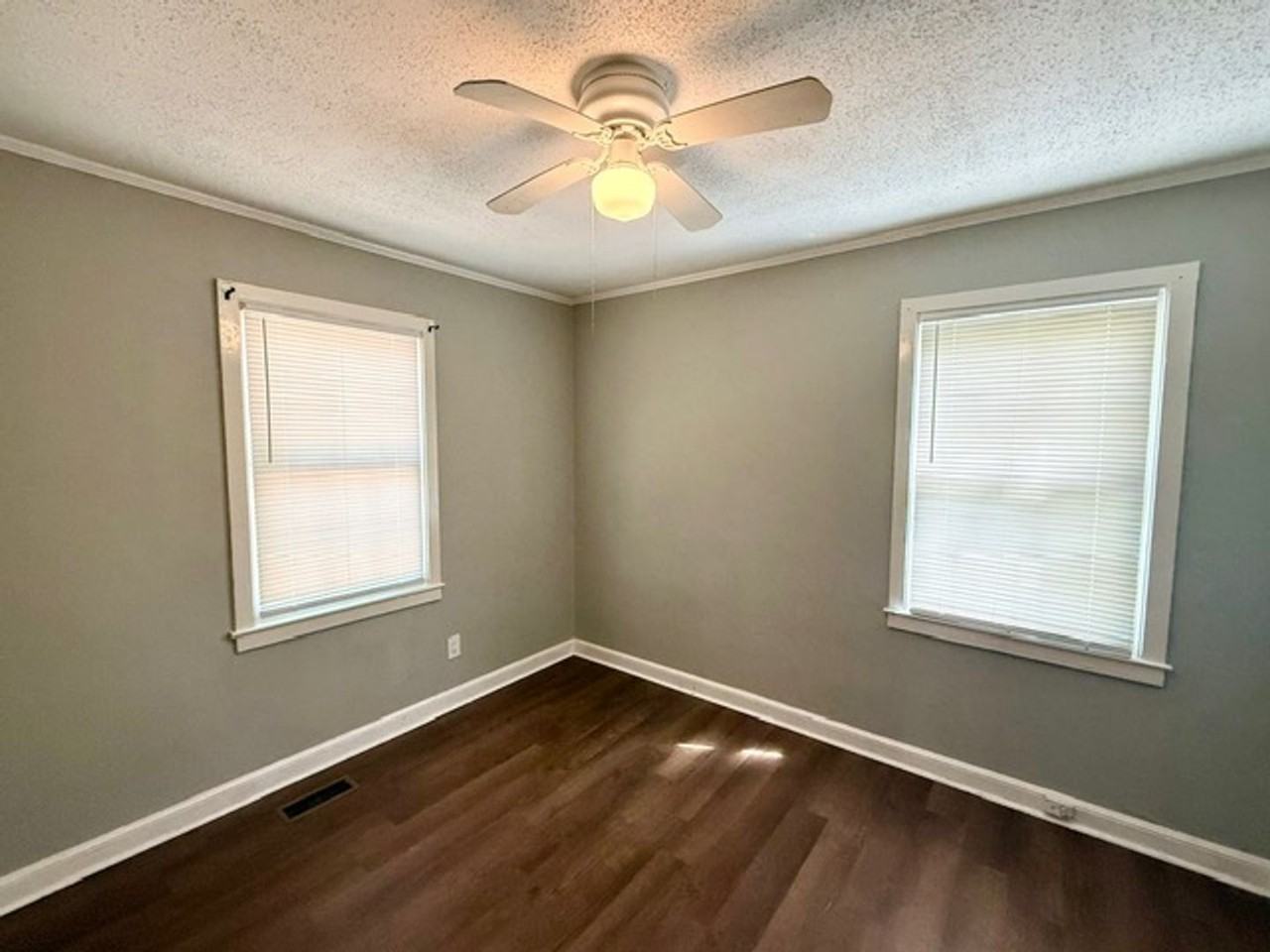 1416 Beech Dr - Photo 6 of 12