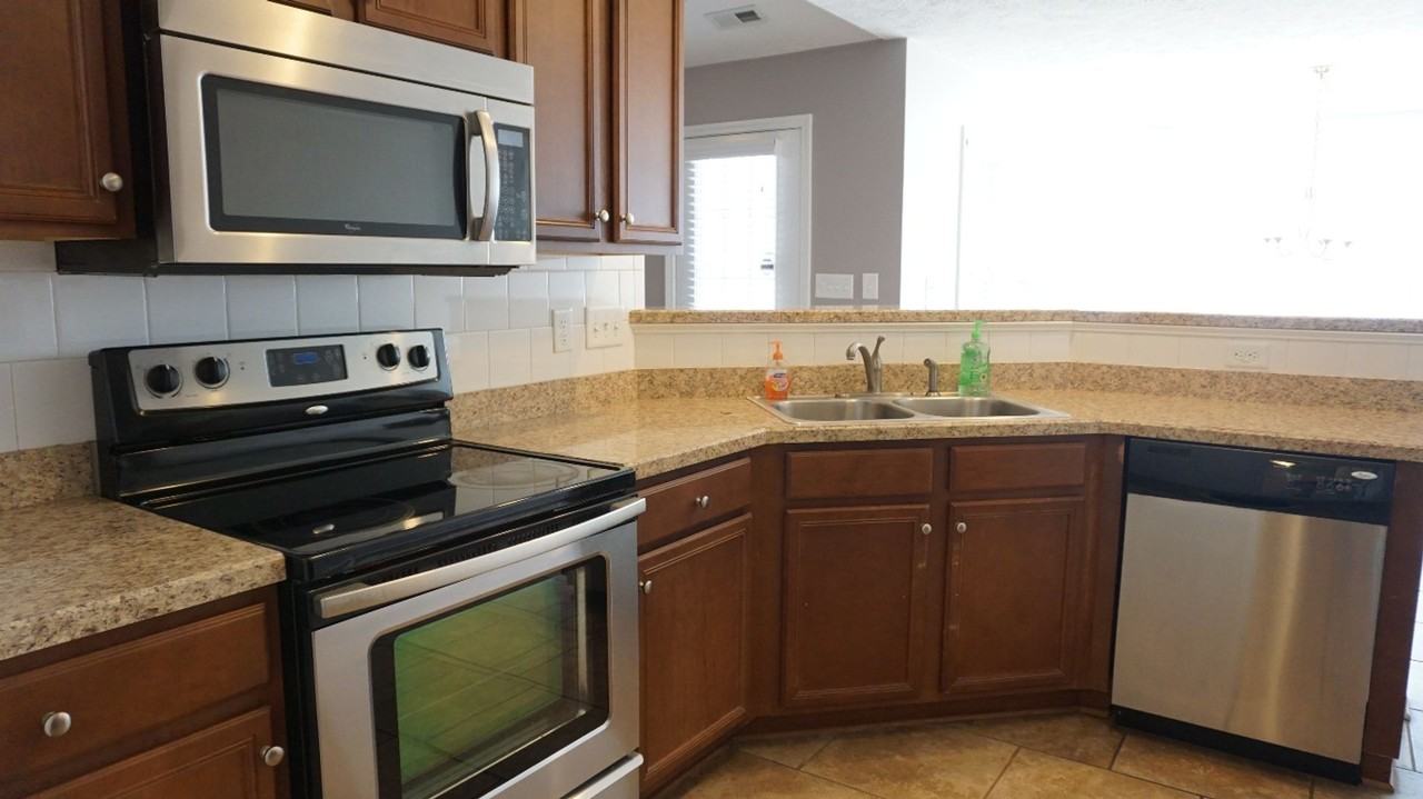 1309 Snowy Egret Dr - Photo 3 of 36