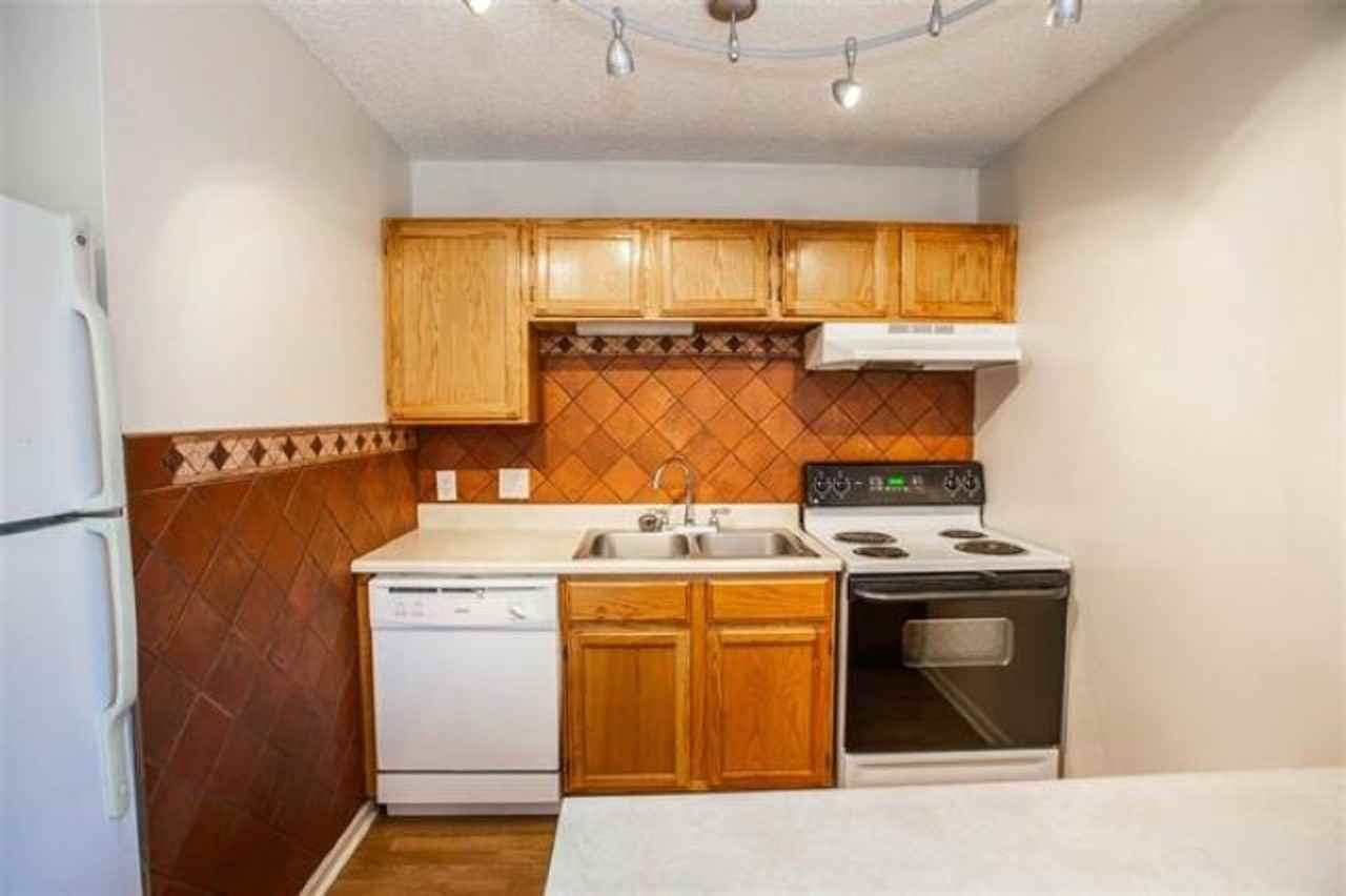 701 Dondee Dr #10 - Photo 6 of 12